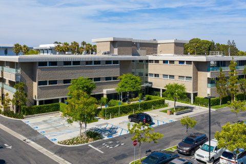 3640 Lomita